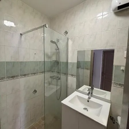 Le Clos Androne
