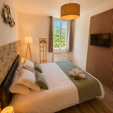 Le Clos Androne Апартаменты Систерон